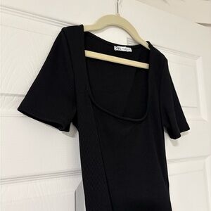 Square neck black Zara crop top